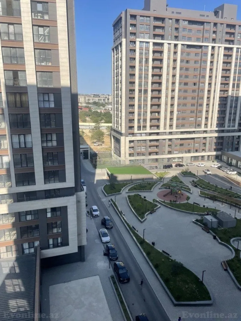 Satılır 4 otaqlı Mənzil Yeni tikili 200 m² Xətai m. - şəkil 8
