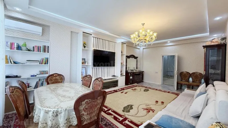 Satılır 3 otaqlı Mənzil Yeni tikili 130 m² Nizami r.