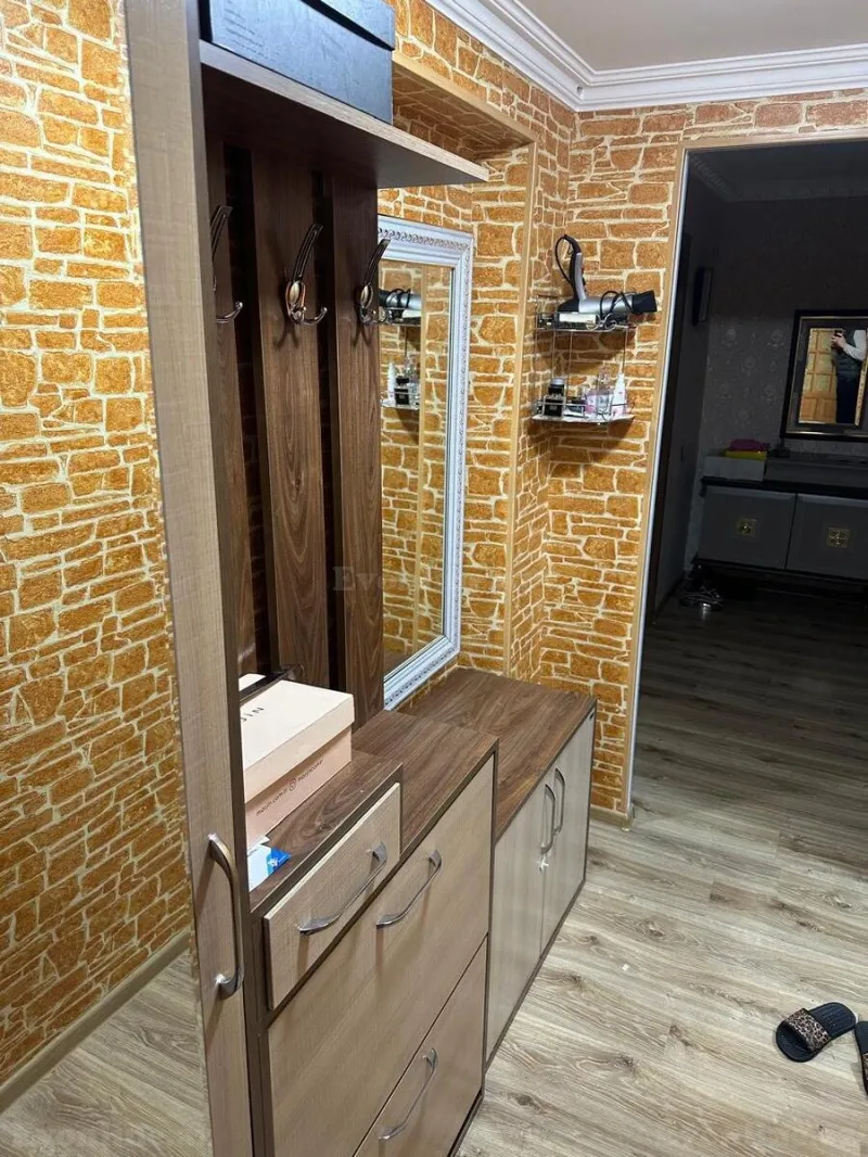 Kirayə verilir 2 otaqlı Mənzil Köhnə tikili 40 m² Yasamal r. - şəkil 11