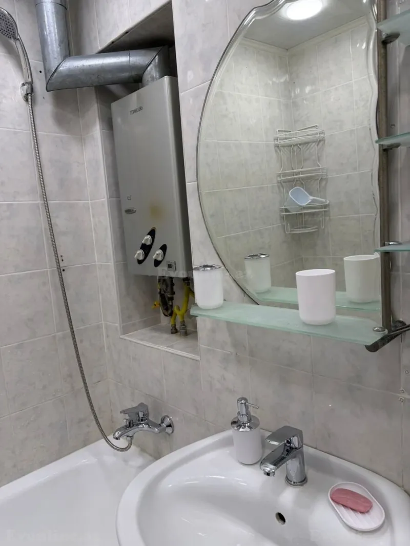 Kirayə verilir 3 otaqlı Mənzil Yeni tikili 75 m² İnşaatçılar m. - şəkil 11