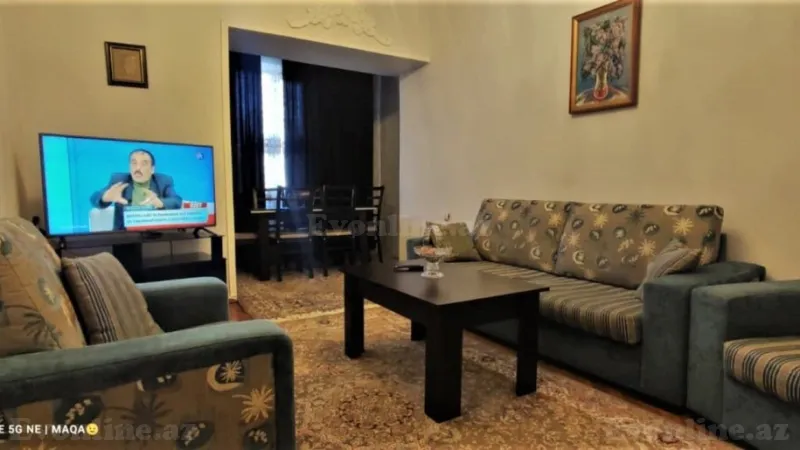 Kirayə verilir 2 otaqlı Mənzil Köhnə tikili 80 m² Nəsimi r. - şəkil 4