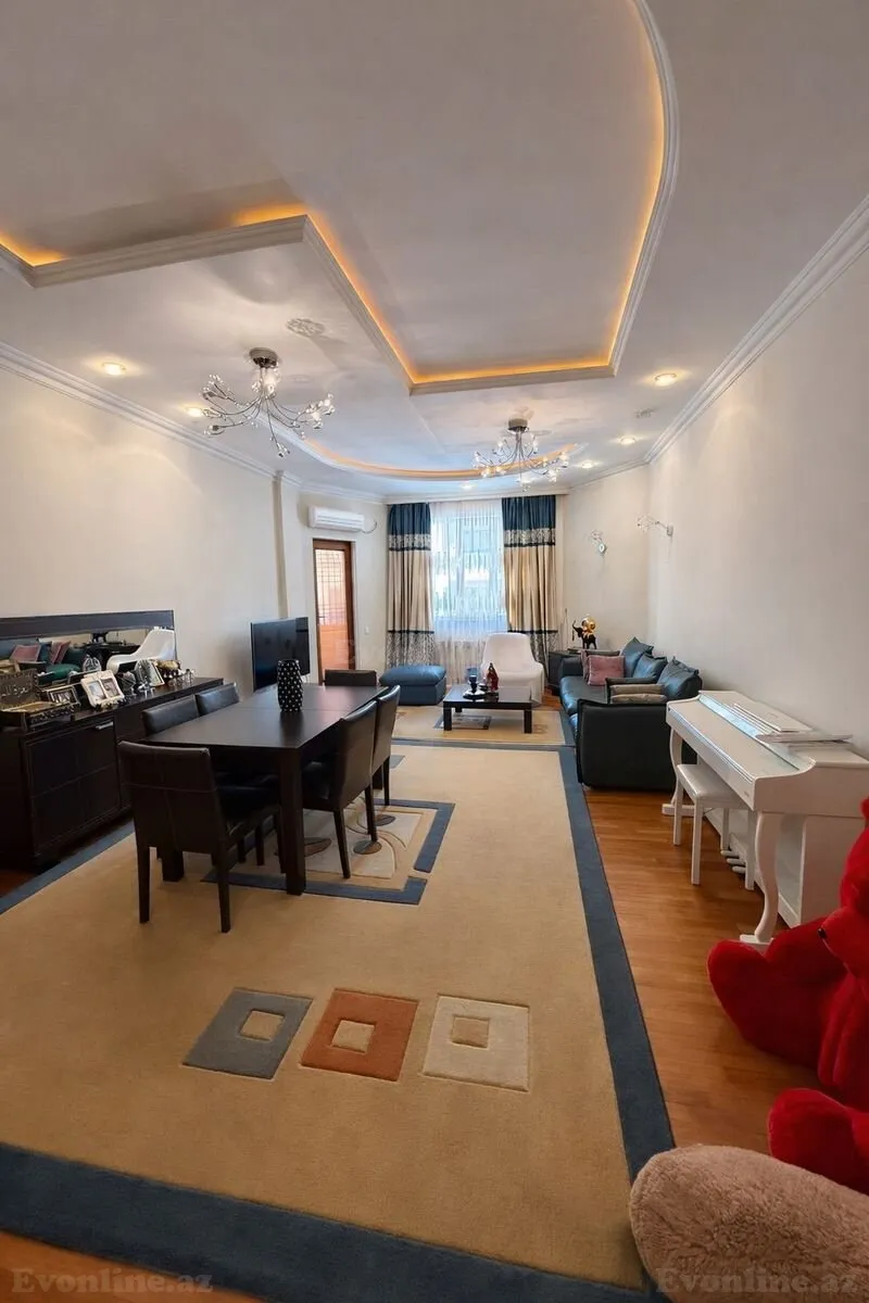 Satılır 3 otaqlı Mənzil Yeni tikili 150 m² 28 May m. - şəkil 2