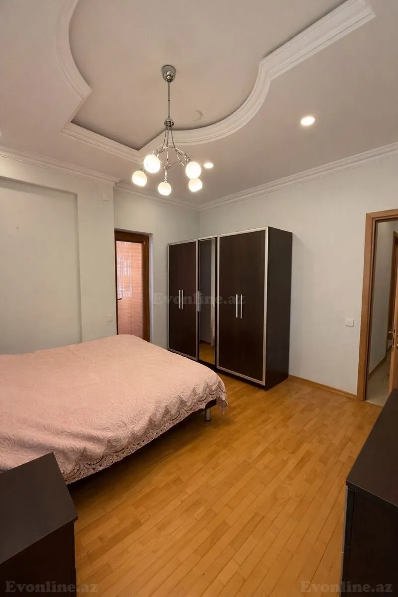 Satılır 3 otaqlı Mənzil Yeni tikili 150 m² 28 May m. - şəkil 9
