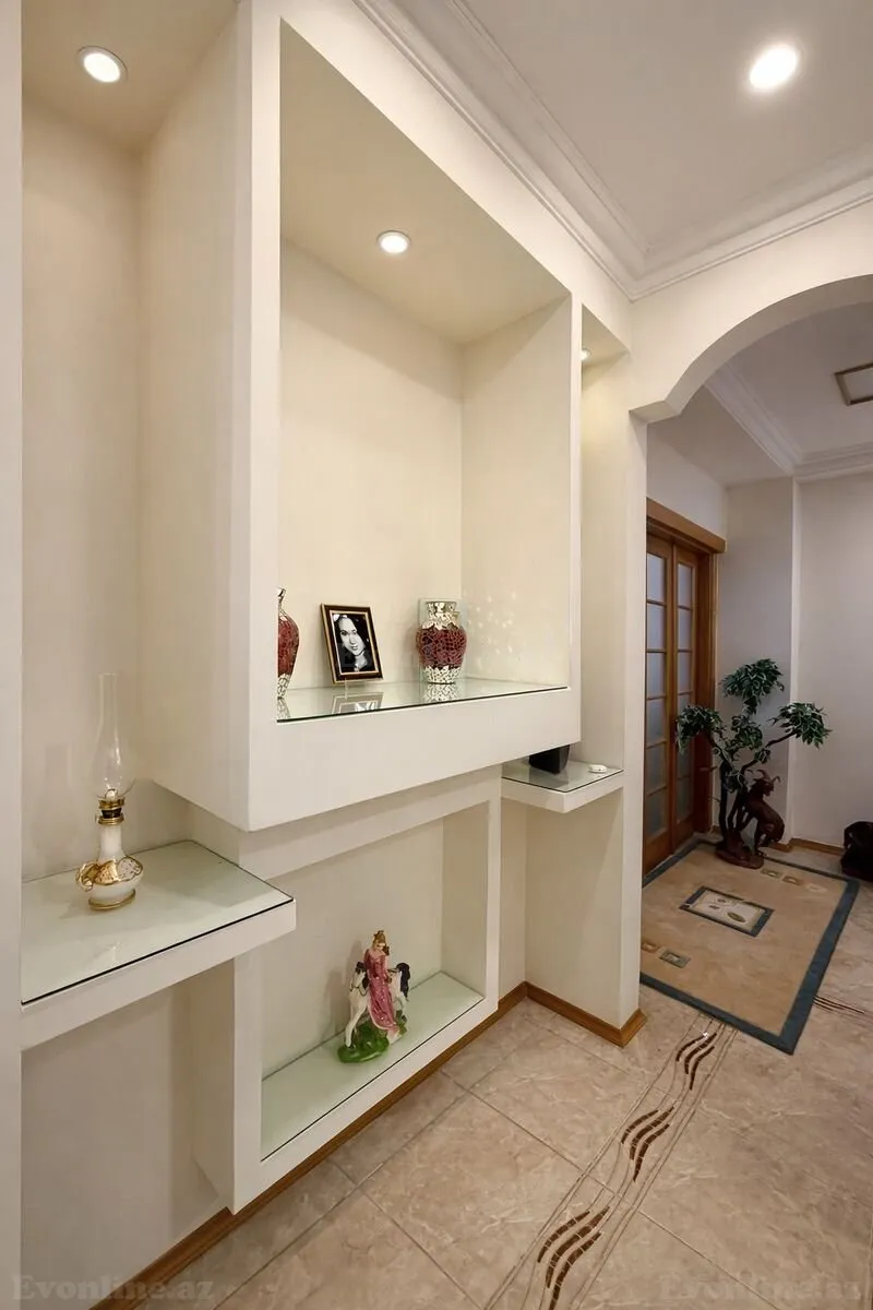 Satılır 3 otaqlı Mənzil Yeni tikili 150 m² 28 May m. - şəkil 15