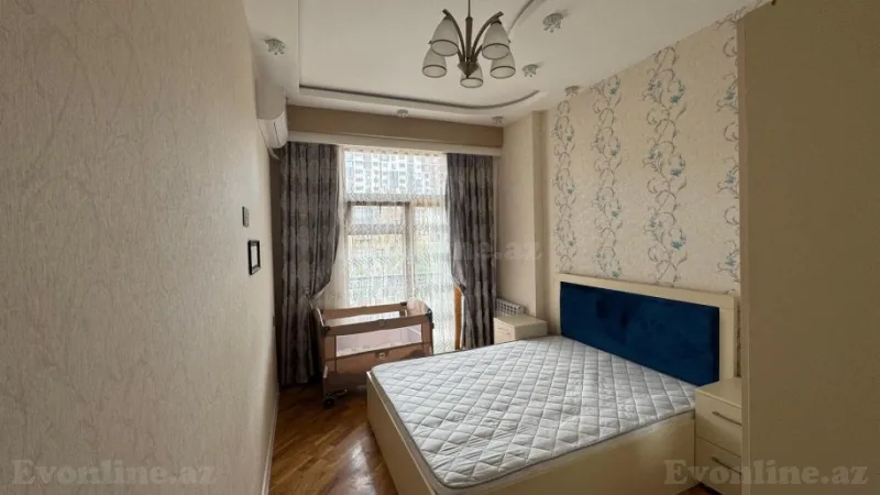 Kirayə verilir 2 otaqlı Mənzil Yeni tikili 70 m² Neftçilər m.