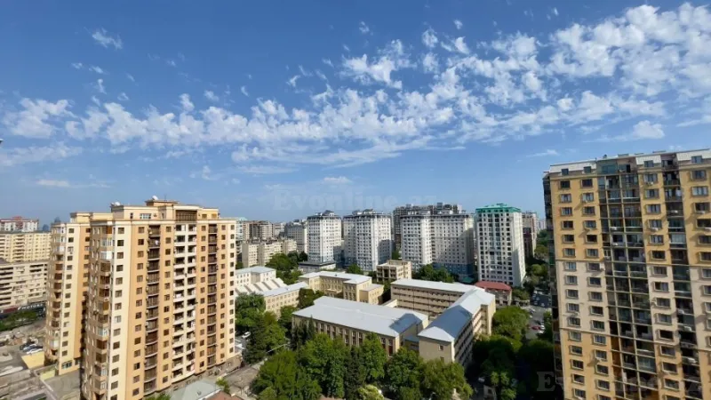 Kirayə verilir 3 otaqlı Mənzil Yeni tikili 200 m² Nəsimi r. - şəkil 2