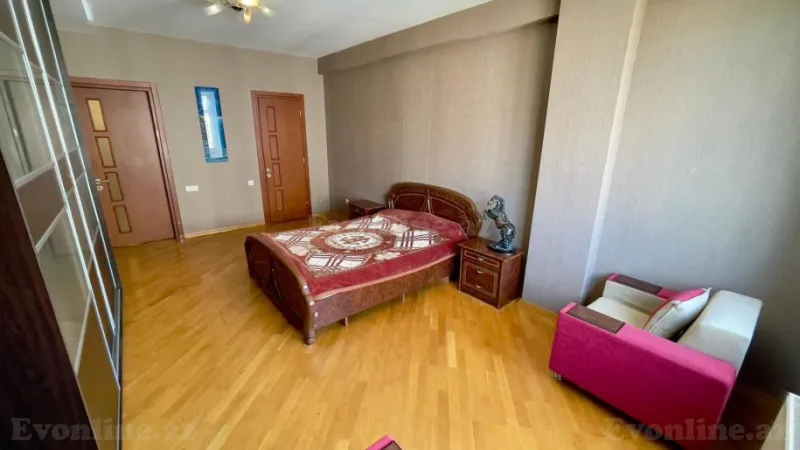 Kirayə verilir 3 otaqlı Mənzil Yeni tikili 200 m² Nəsimi r. - şəkil 8