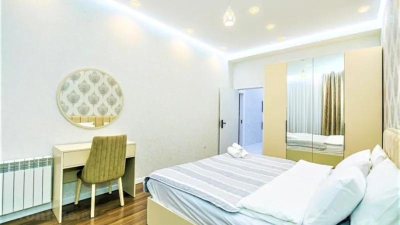 Kirayə verilir 3 otaqlı Mənzil Yeni tikili 120 m² Xətai r. - şəkil 10