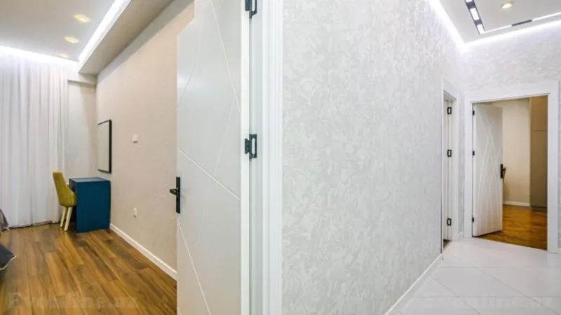 Kirayə verilir 3 otaqlı Mənzil Yeni tikili 120 m² Xətai r. - şəkil 17