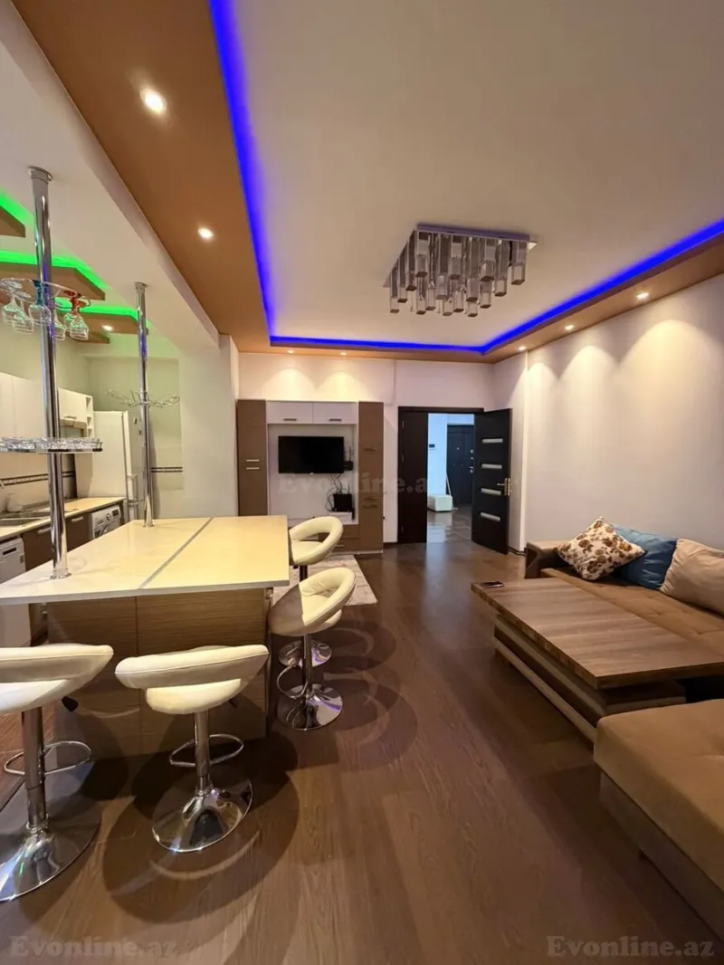 Kirayə verilir 3 otaqlı Mənzil Yeni tikili 120 m² 28 May m. - şəkil 3