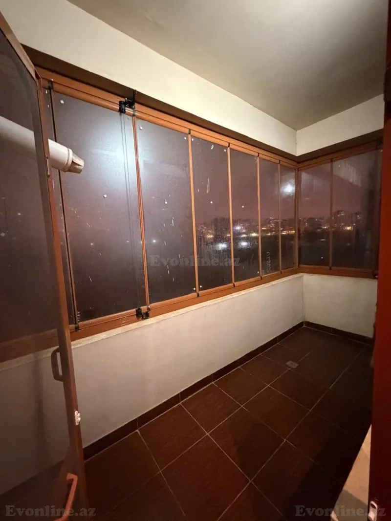 Kirayə verilir 3 otaqlı Mənzil Yeni tikili 120 m² 28 May m. - şəkil 12