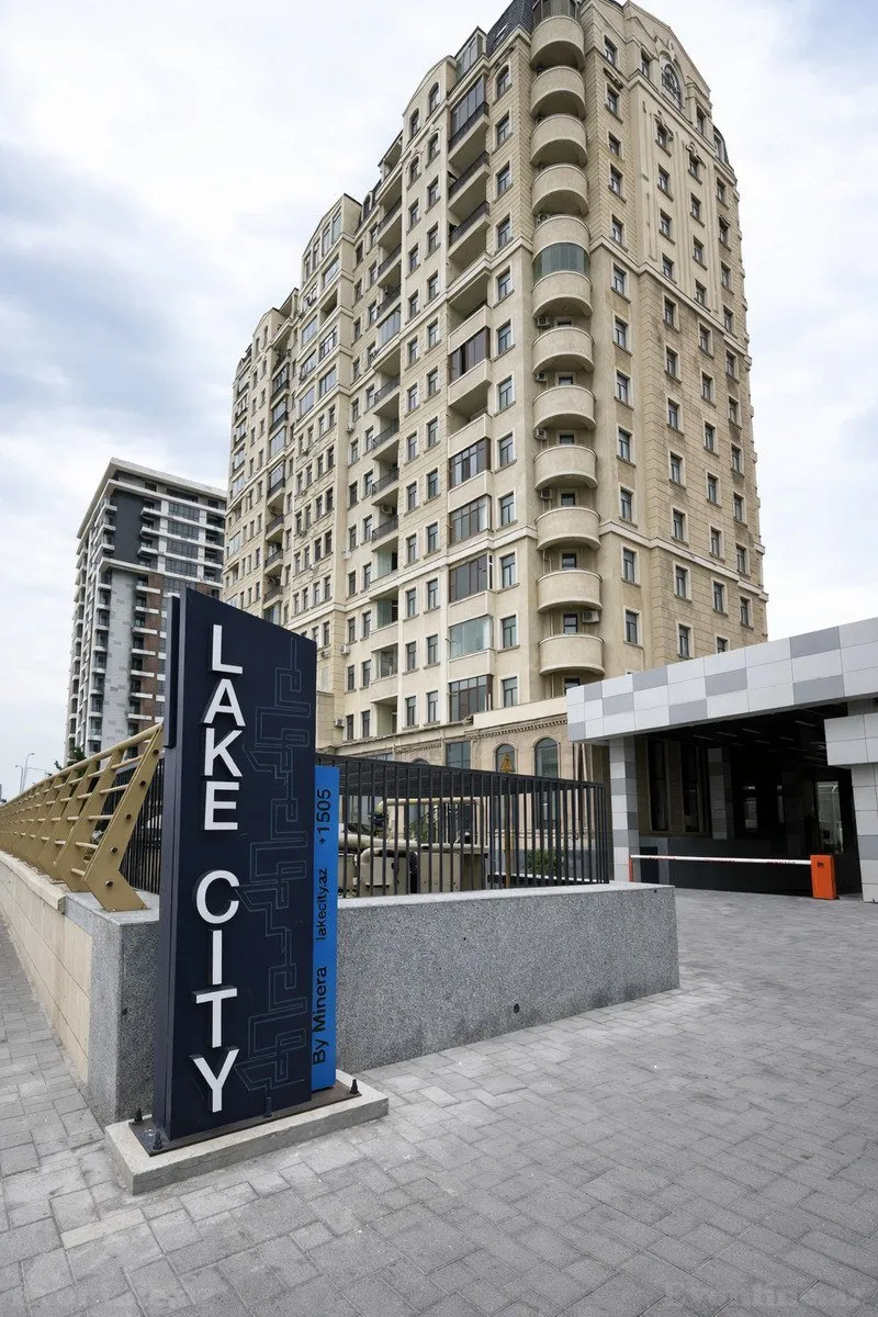 Satılır 2 otaqlı Mənzil Yeni tikili 61 m² Koroğlu m.