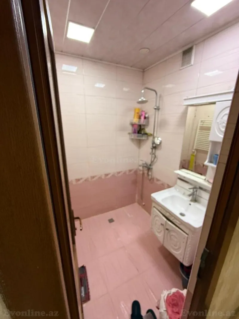 Satılır 3 otaqlı Mənzil Köhnə tikili 65 m² 5-ci mikrorayon - şəkil 8