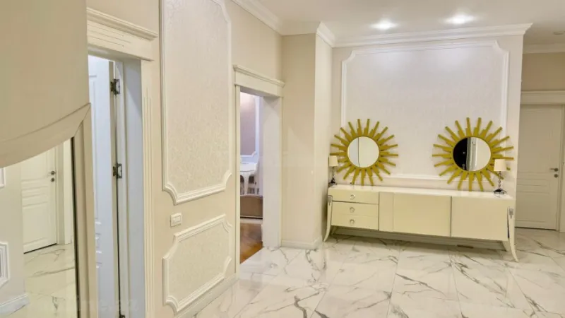 Kirayə verilir 4 otaqlı Mənzil Yeni tikili 180 m² Nəriman Nərimanov m. - şəkil 4