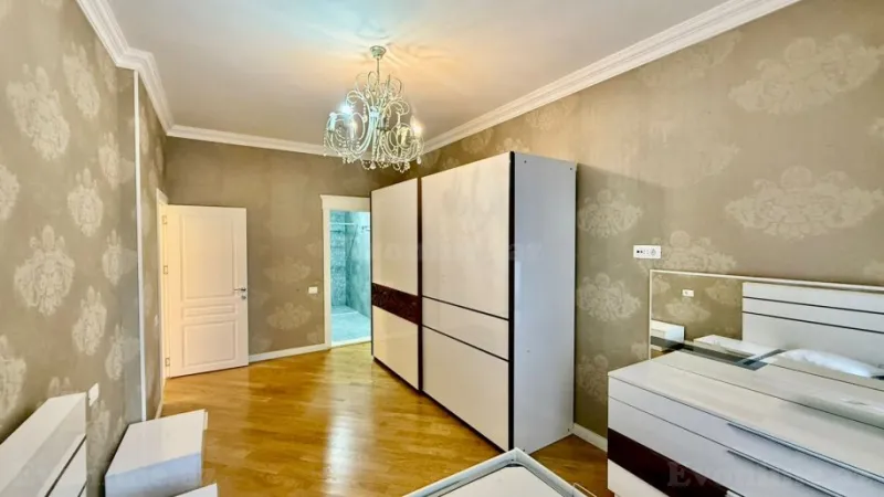 Kirayə verilir 4 otaqlı Mənzil Yeni tikili 180 m² Nəriman Nərimanov m. - şəkil 7