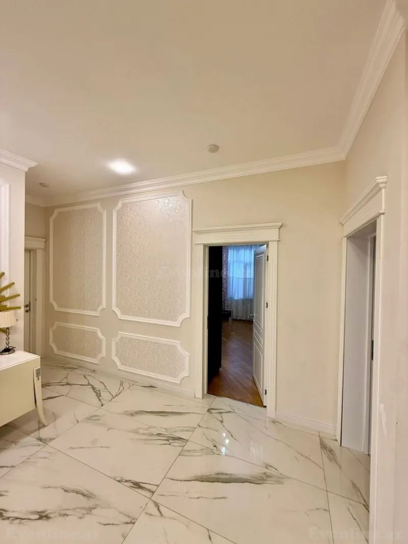 Kirayə verilir 4 otaqlı Mənzil Yeni tikili 180 m² Nəriman Nərimanov m. - şəkil 13