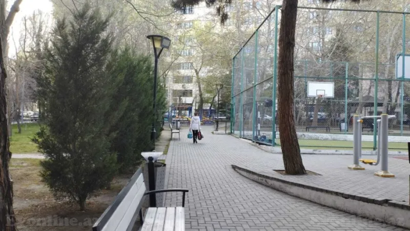 Satılır 2 otaqlı Mənzil Köhnə tikili 65 m² 8-ci mikrorayon - şəkil 14