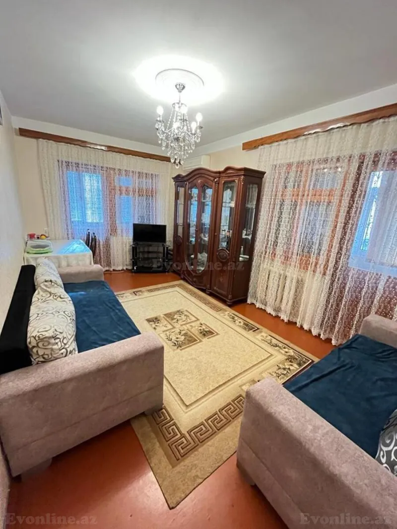 Satılır 3 otaqlı Mənzil Köhnə tikili 66 m² Əhmədli m.