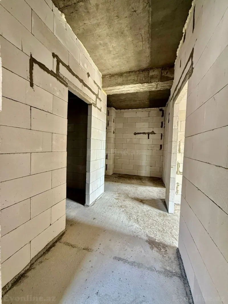 Satılır 2 otaqlı Mənzil Yeni tikili 82.1 m² Qara Qarayev m. - şəkil 9