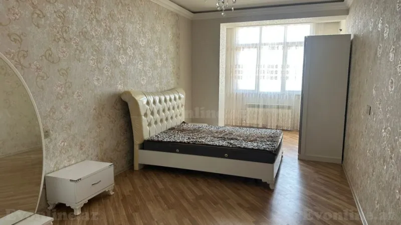 Kirayə verilir 2 otaqlı Mənzil Yeni tikili 110 m² İnşaatçılar m. - şəkil 3