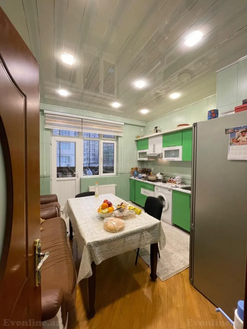 Satılır 2 otaqlı Mənzil Yeni tikili 81 m² 8-ci mikrorayon - şəkil 5