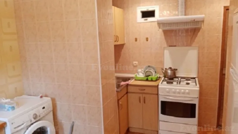 Satılır 3 otaqlı Mənzil Köhnə tikili 80 m² İnşaatçılar m. - şəkil 7