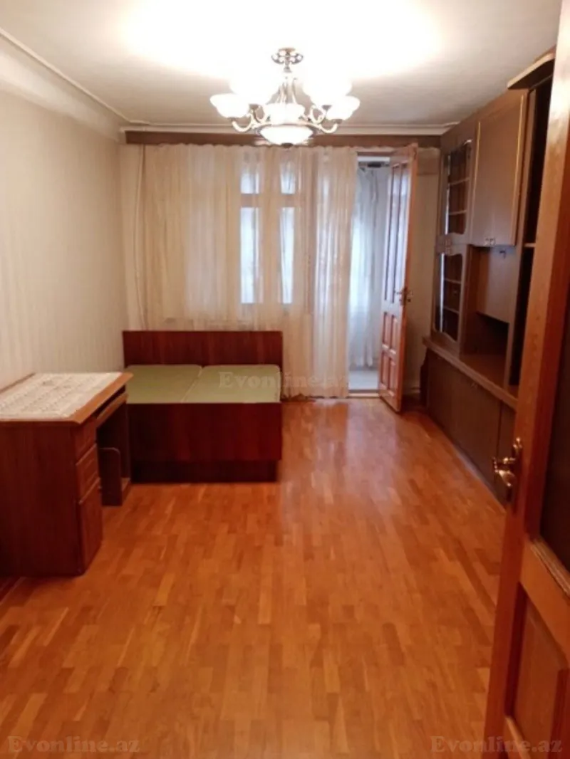 Satılır 3 otaqlı Mənzil Köhnə tikili 80 m² İnşaatçılar m. - şəkil 8