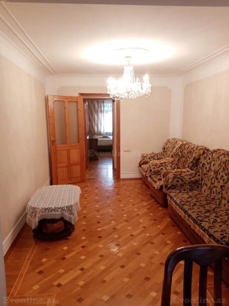 Satılır 3 otaqlı Mənzil Köhnə tikili 80 m² İnşaatçılar m. - şəkil 9