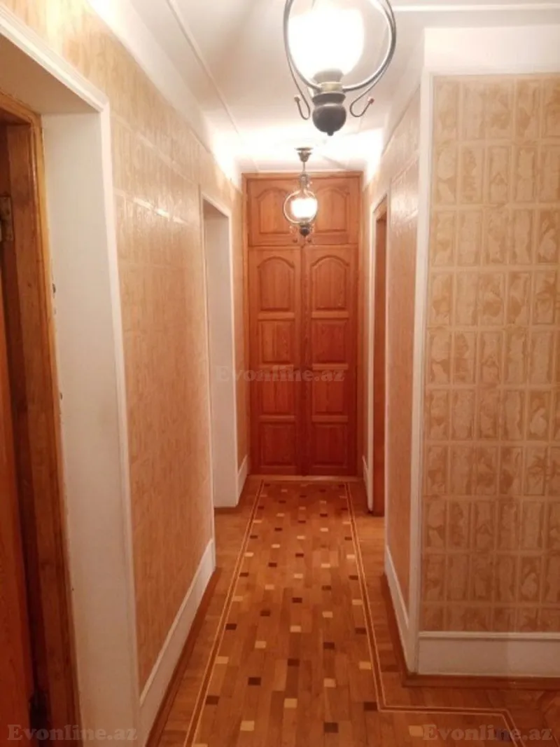 Satılır 3 otaqlı Mənzil Köhnə tikili 80 m² İnşaatçılar m. - şəkil 13