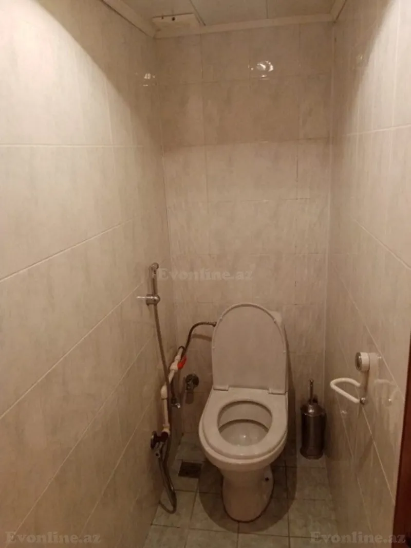 Satılır 3 otaqlı Mənzil Köhnə tikili 80 m² İnşaatçılar m. - şəkil 14