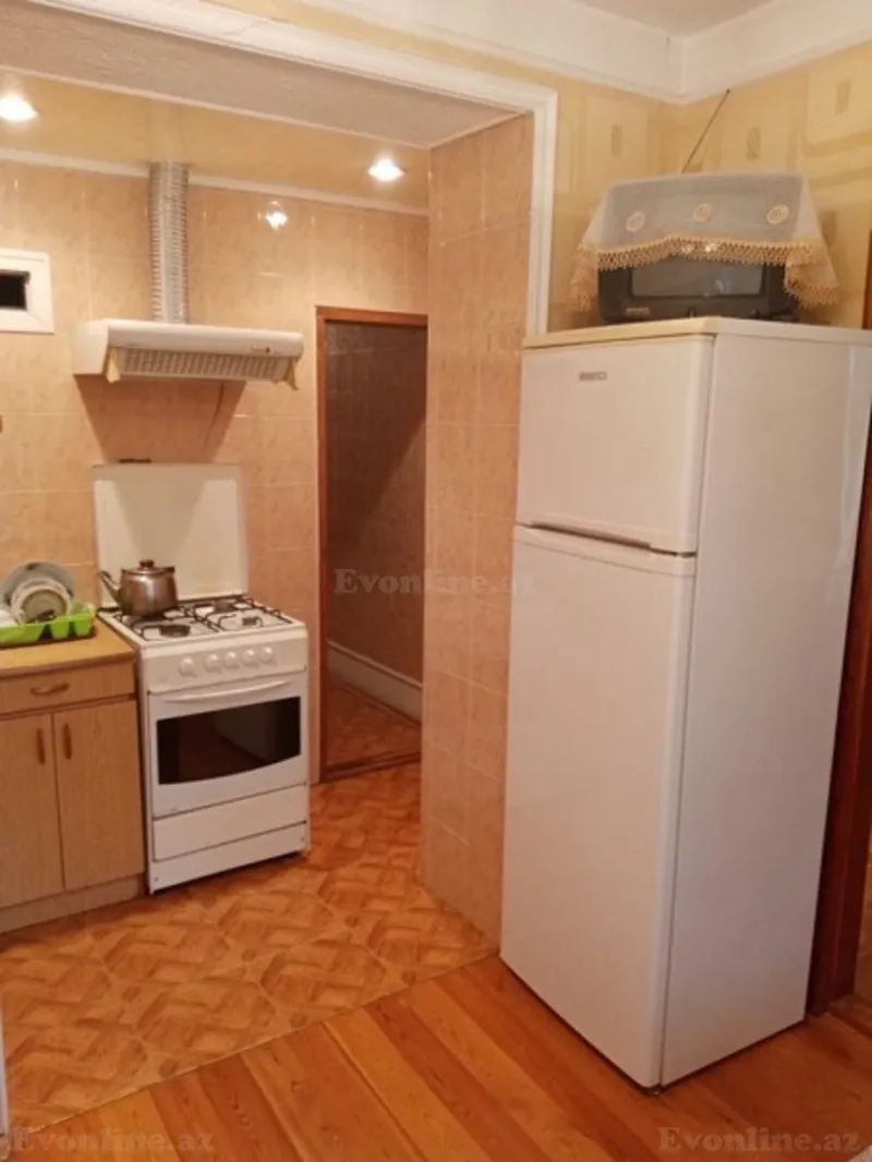 Satılır 3 otaqlı Mənzil Köhnə tikili 80 m² İnşaatçılar m. - şəkil 18