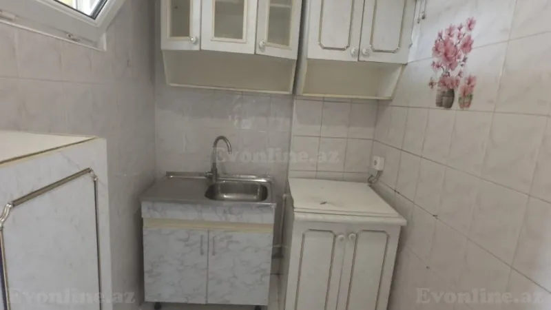 Kirayə verilir 2 otaqlı Mənzil Köhnə tikili 50 m² Nəriman Nərimanov m. - şəkil 3