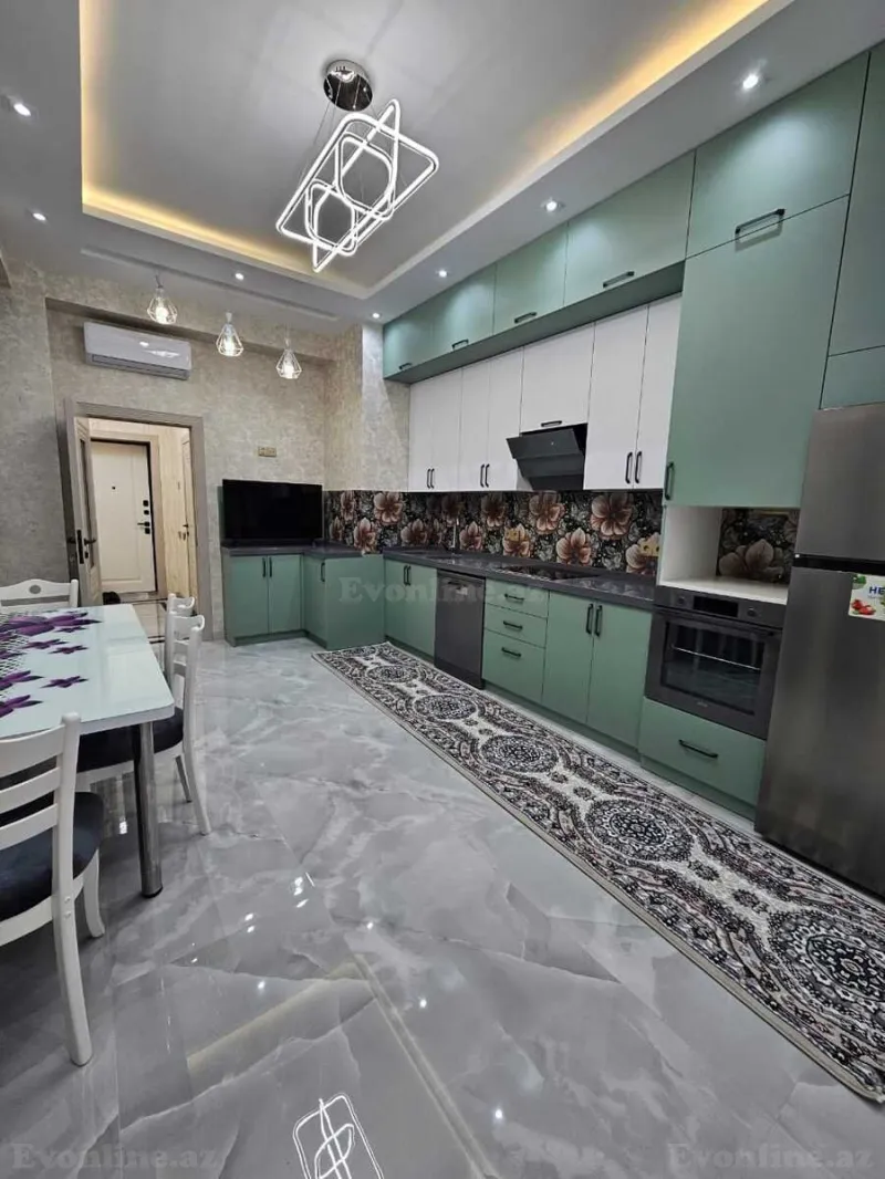 Kirayə verilir 3 otaqlı Mənzil Yeni tikili 140 m² Xətai r. - şəkil 3