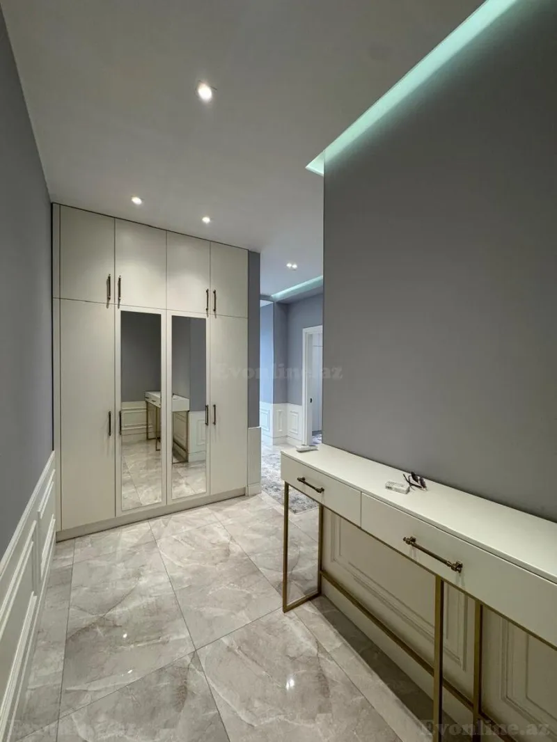 Satılır 3 otaqlı Mənzil Yeni tikili 120 m² Xətai r. - şəkil 2