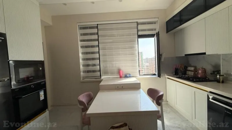 Satılır 3 otaqlı Mənzil Yeni tikili 106 m² 28 May m. - şəkil 13