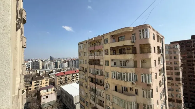 Satılır 3 otaqlı Mənzil Yeni tikili 106 m² 28 May m. - şəkil 21