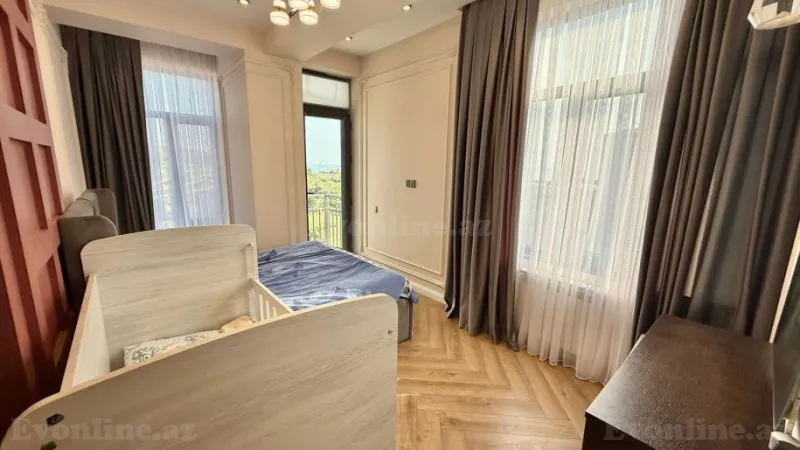 Satılır 4 otaqlı Mənzil Yeni tikili 131 m² Xətai r. - şəkil 6