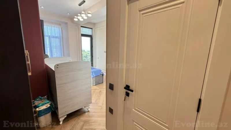 Satılır 4 otaqlı Mənzil Yeni tikili 131 m² Xətai r. - şəkil 9