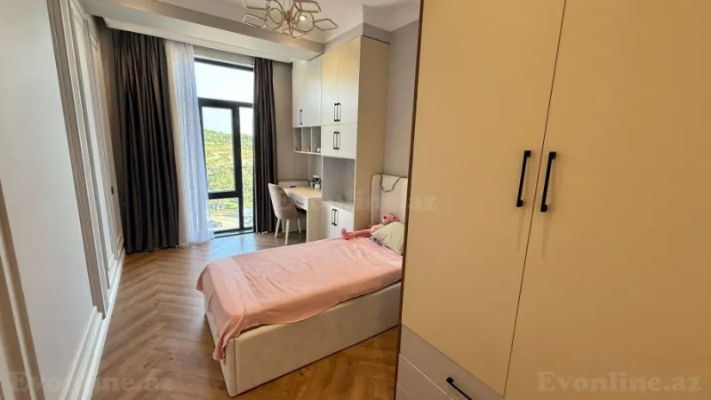 Satılır 4 otaqlı Mənzil Yeni tikili 131 m² Xətai r. - şəkil 10