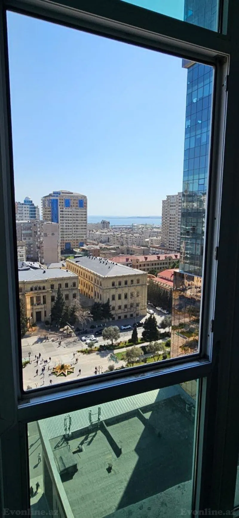 Kirayə verilir 4 otaqlı Mənzil Yeni tikili 160 m² Xətai m. - şəkil 21