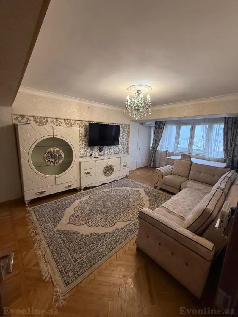 Kirayə verilir 3 otaqlı Mənzil Köhnə tikili 90 m² İçərişəhər m. - şəkil 2