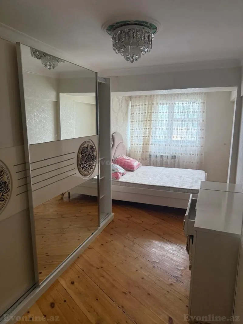 Kirayə verilir 3 otaqlı Mənzil Köhnə tikili 90 m² İçərişəhər m. - şəkil 5