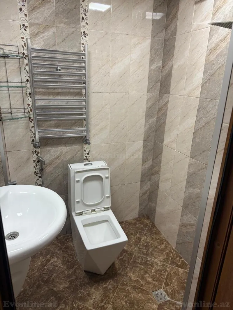 Kirayə verilir 3 otaqlı Mənzil Köhnə tikili 90 m² İçərişəhər m. - şəkil 12