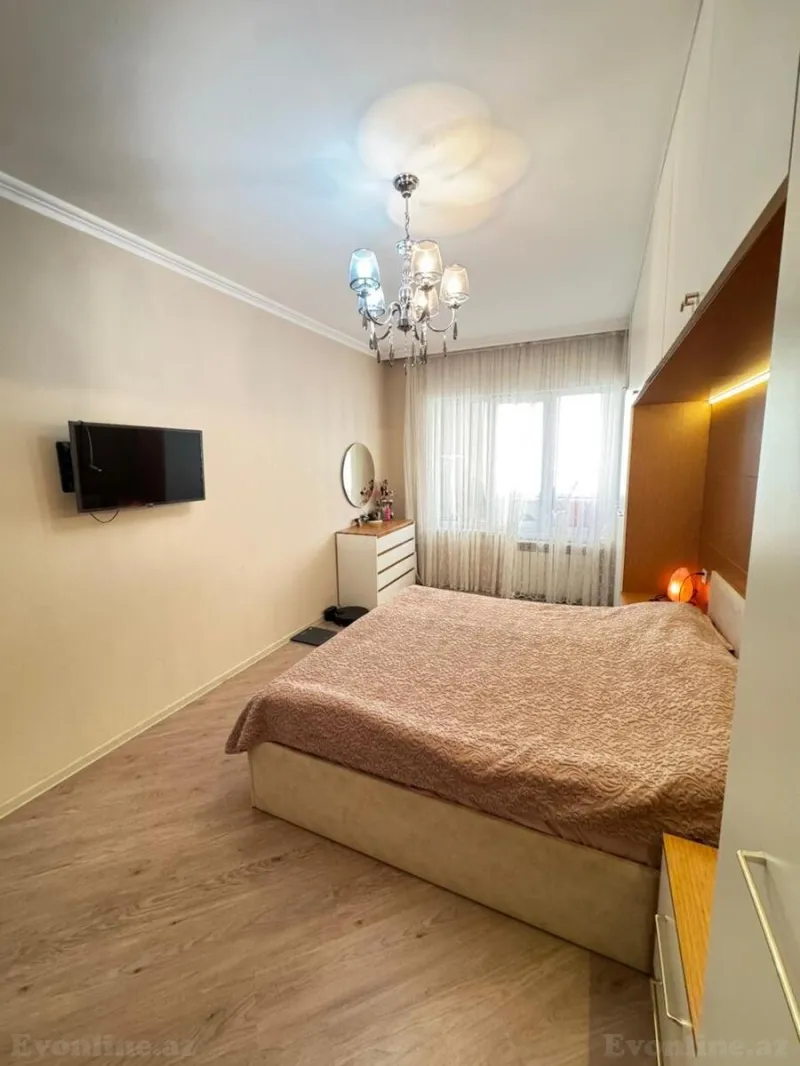 Satılır 3 otaqlı Mənzil Köhnə tikili 85 m² Xətai r. - şəkil 2