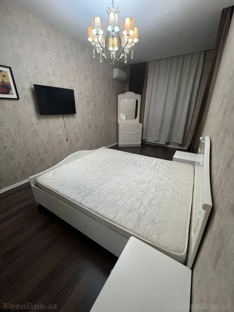 Kirayə verilir 3 otaqlı Mənzil Yeni tikili 135 m² Nəsimi r. - şəkil 14