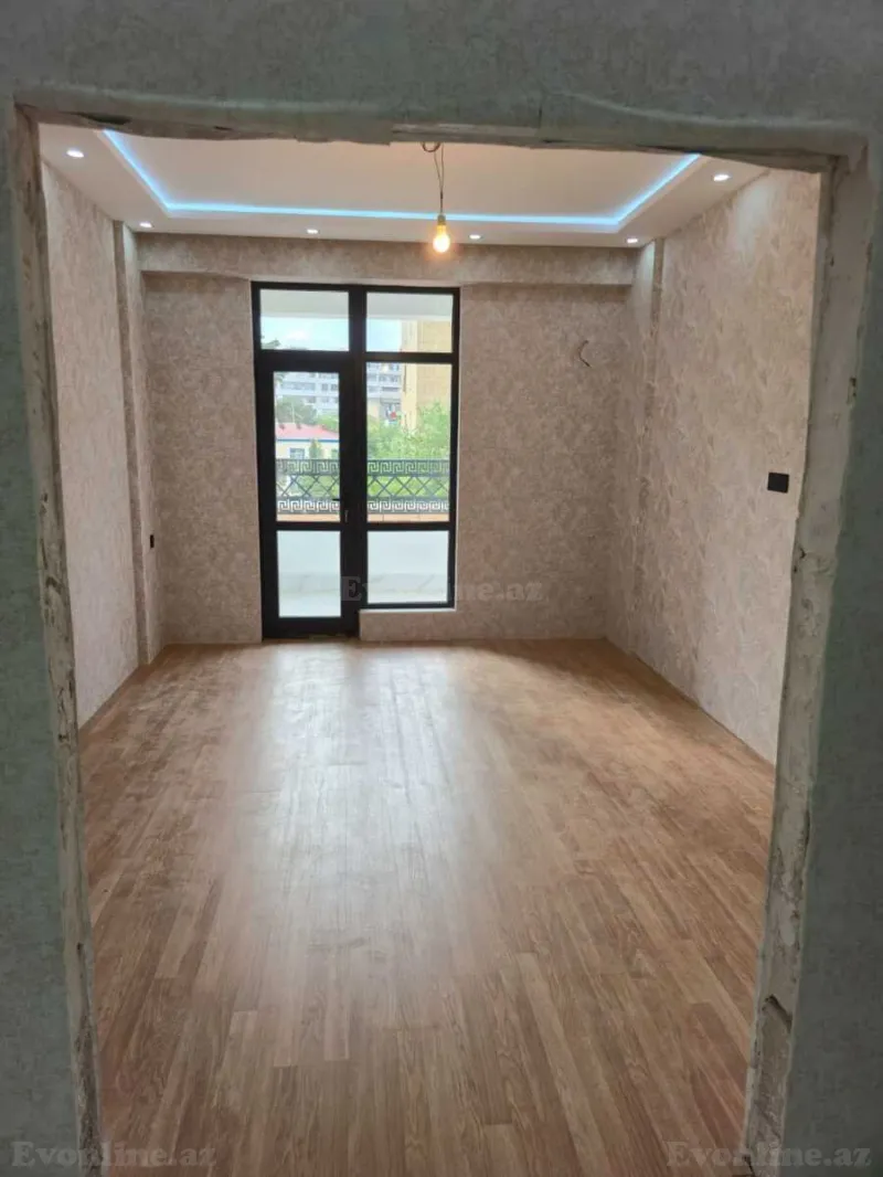 Satılır 3 otaqlı Mənzil Yeni tikili 91 m² Qara Qarayev m.