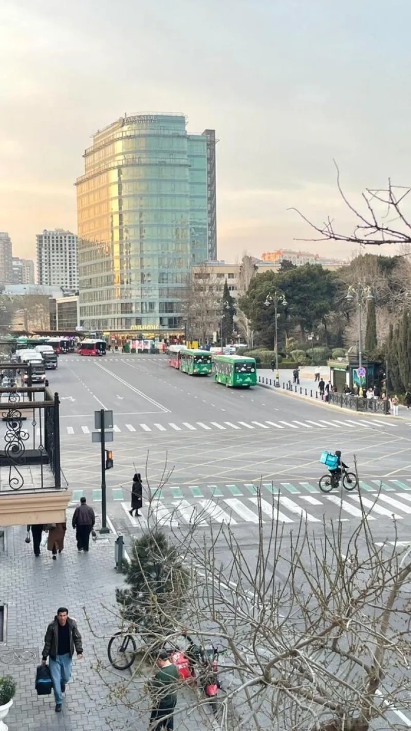 Kirayə verilir 2 otaqlı Mənzil Köhnə tikili 40 m² 28 May m. - şəkil 3