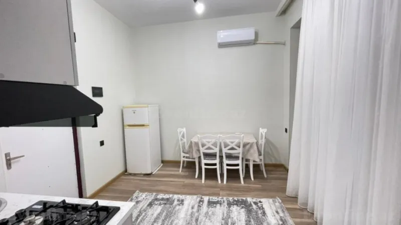 Kirayə verilir 2 otaqlı Mənzil Köhnə tikili 40 m² 28 May m. - şəkil 4