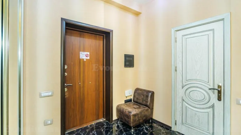 Kirayə verilir 4 otaqlı Mənzil Yeni tikili 176 m² Sahil m. - şəkil 22