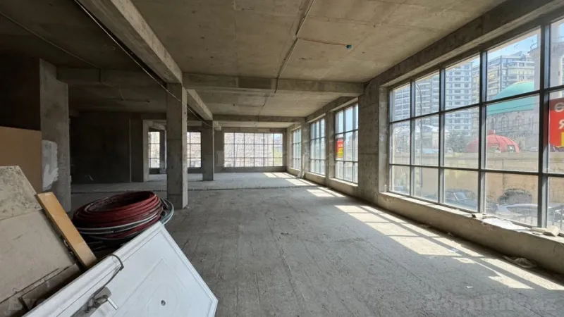 Kirayə verilir Obyekt 380 m² Nizami m. - şəkil 2